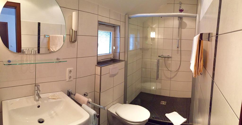 Pension Beste-Schnurbus Schmallenberg Habitación foto