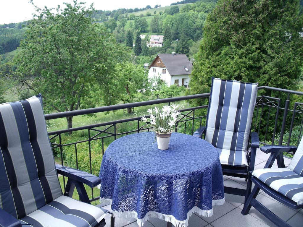 Pension Beste-Schnurbus Schmallenberg Habitación foto