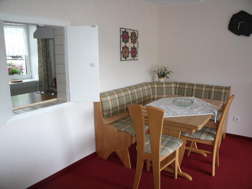 Pension Beste-Schnurbus Schmallenberg Habitación foto